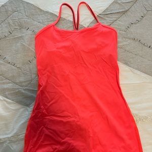 Lululemon tank top with built in bra